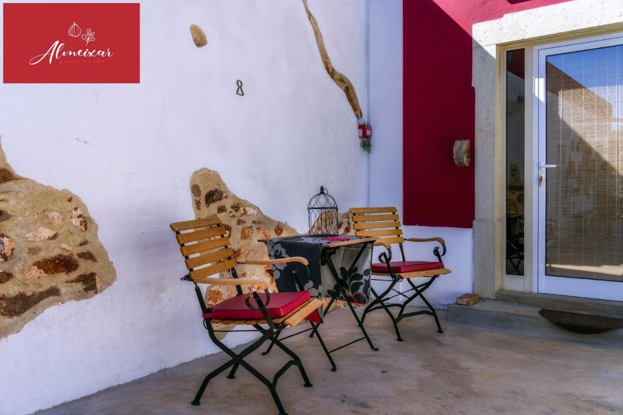 אלמנסיל Guest House Almeixar מראה חיצוני תמונה