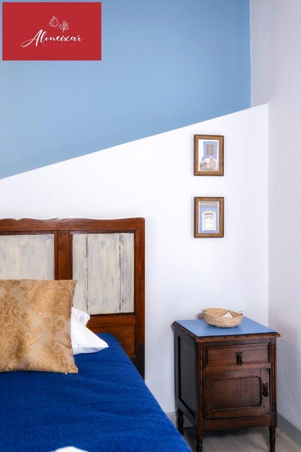 אלמנסיל Guest House Almeixar מראה חיצוני תמונה
