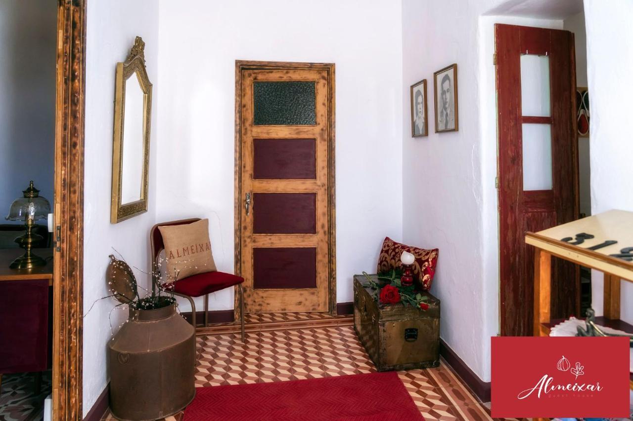 אלמנסיל Guest House Almeixar מראה חיצוני תמונה