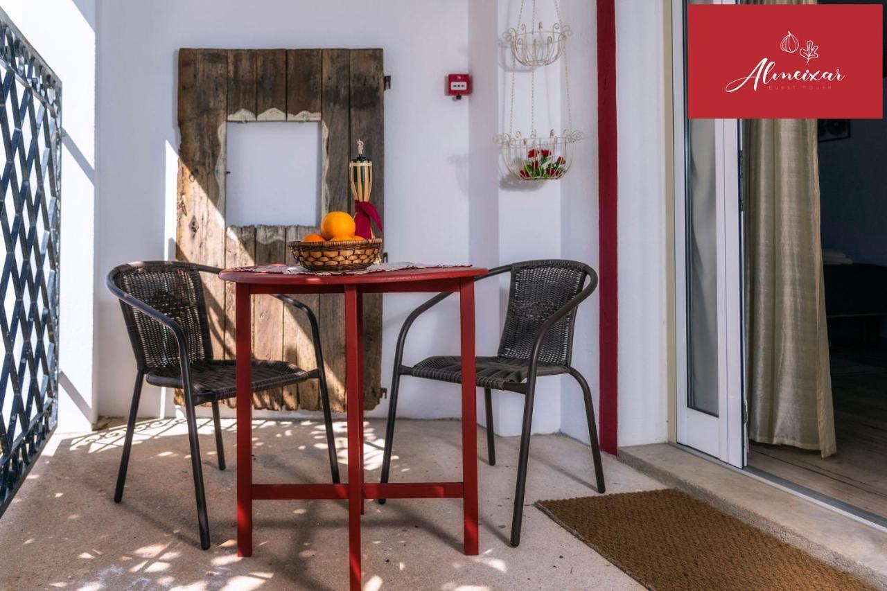 אלמנסיל Guest House Almeixar מראה חיצוני תמונה