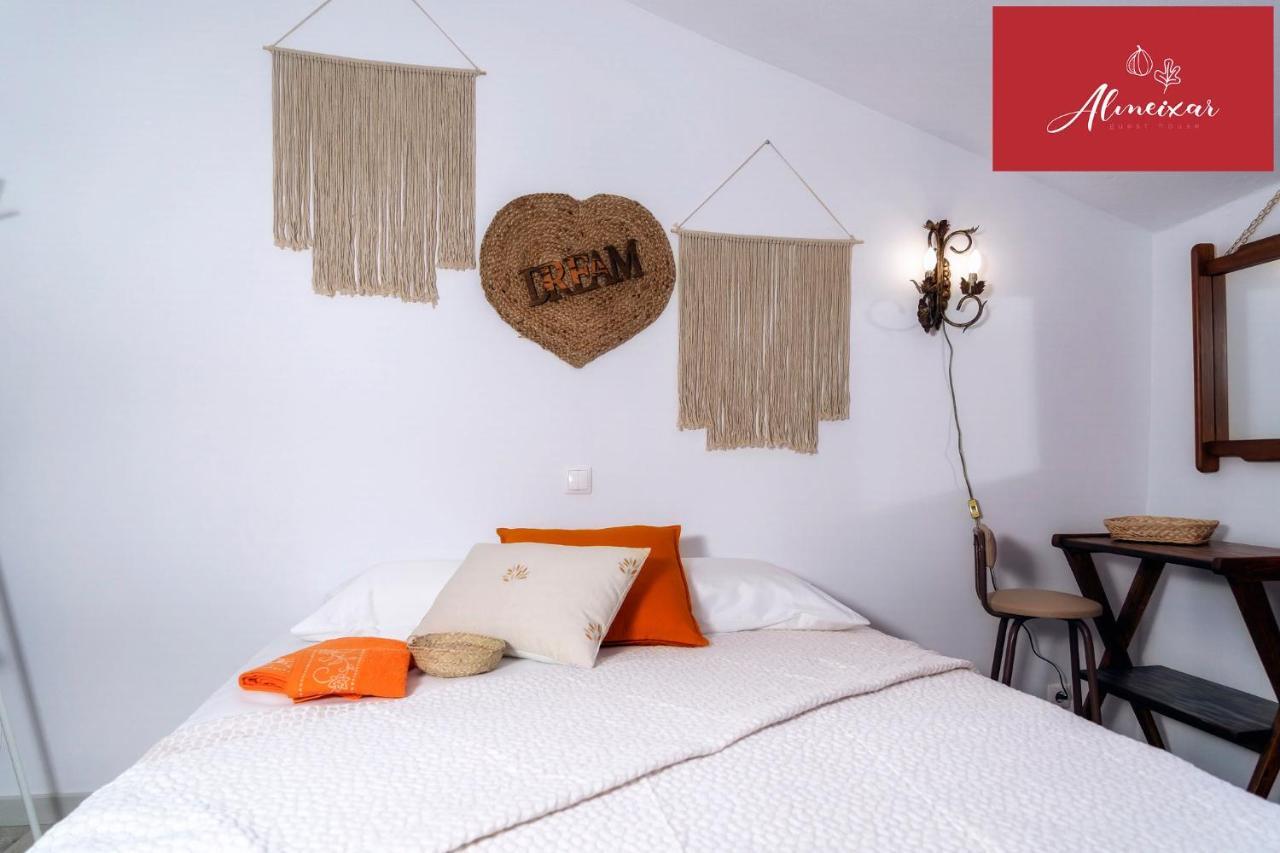 אלמנסיל Guest House Almeixar מראה חיצוני תמונה