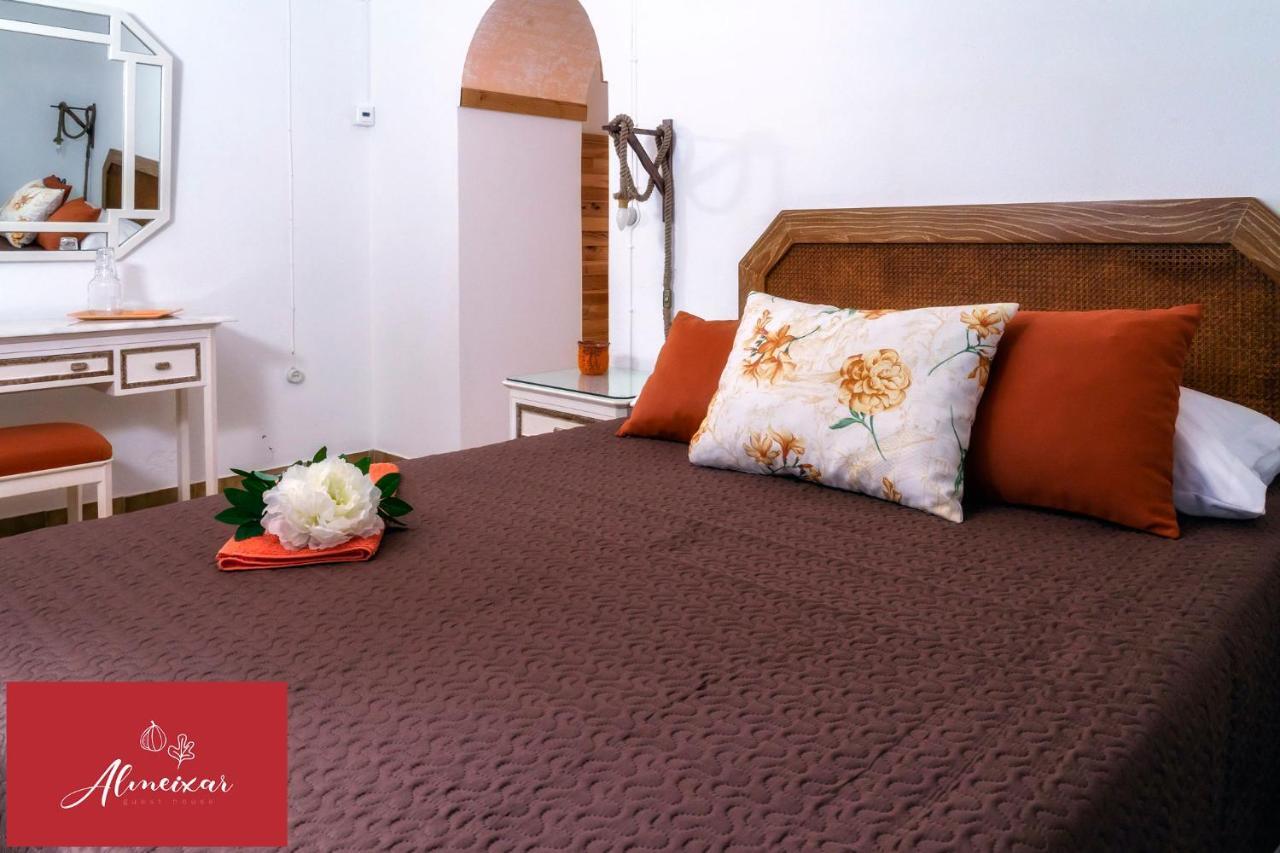 אלמנסיל Guest House Almeixar מראה חיצוני תמונה
