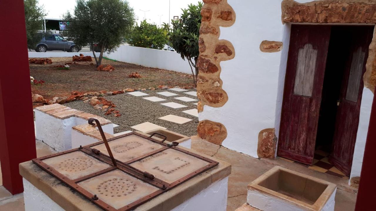 אלמנסיל Guest House Almeixar מראה חיצוני תמונה